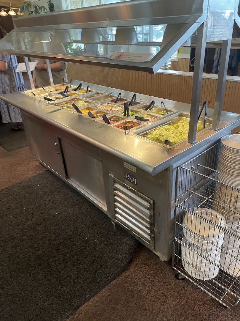 Barbecue buffet with fried chicken and salad bar